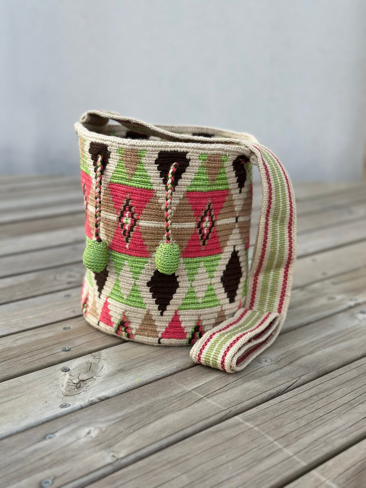 MEDIANA PREMIUM Detalles en SEDA⭐️✨ (22x20)