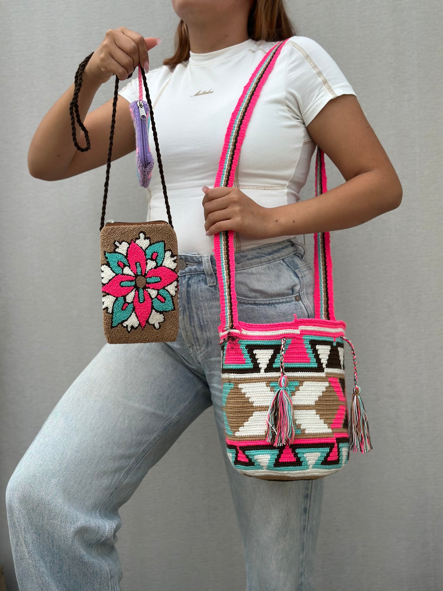 ✨Combo: Mochila MEDIANA Diseño+ Portacelular + (MONEDERO GRATIS) 🎁