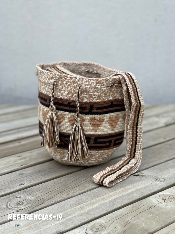 Mochila MEDIANA Exclusiva ⭐️(21x18)