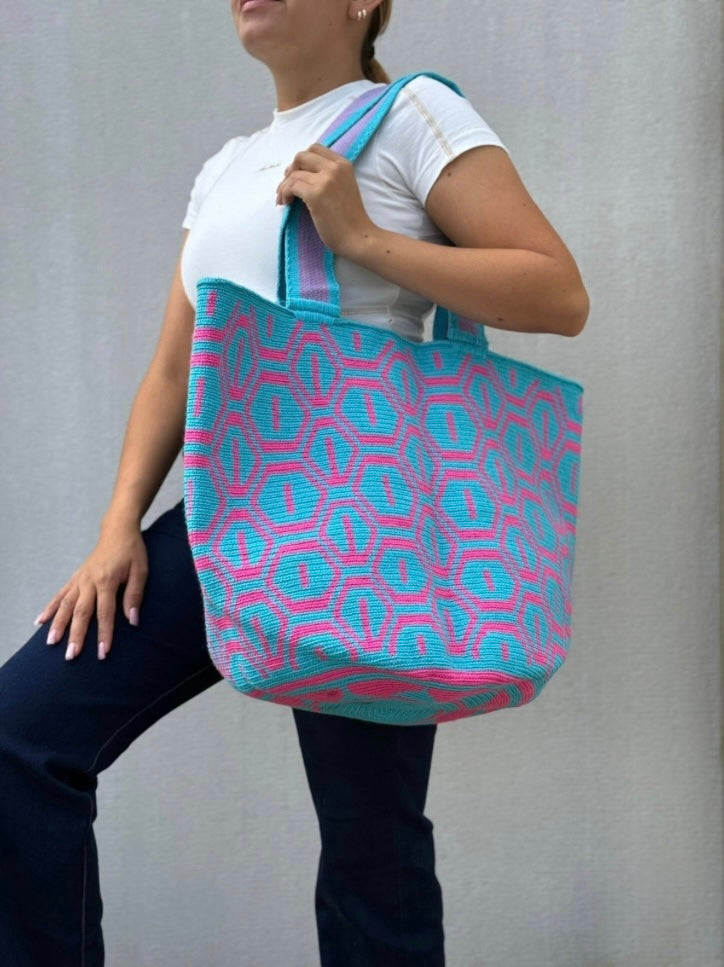 Mochilon Wayuu Edición Limitada (40x34)