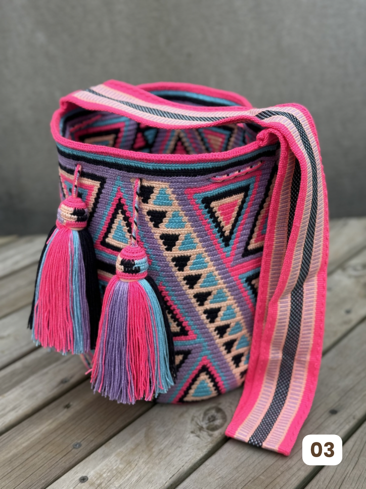 Mochila GRANDE DE COLECCIÓN ⭐️(33x29)