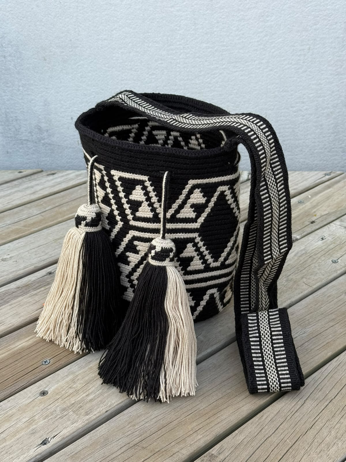 Mochila MEDIANA Colección PREMIUM (22x20)