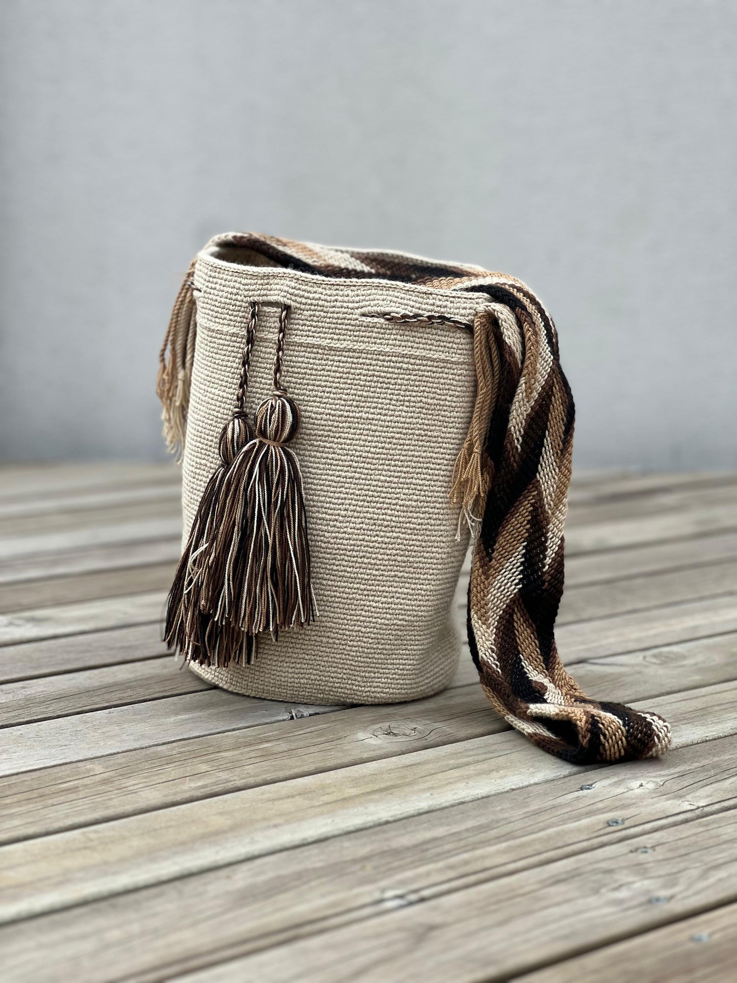 Mochila GRANDE Beige⭐️ (31x28)
