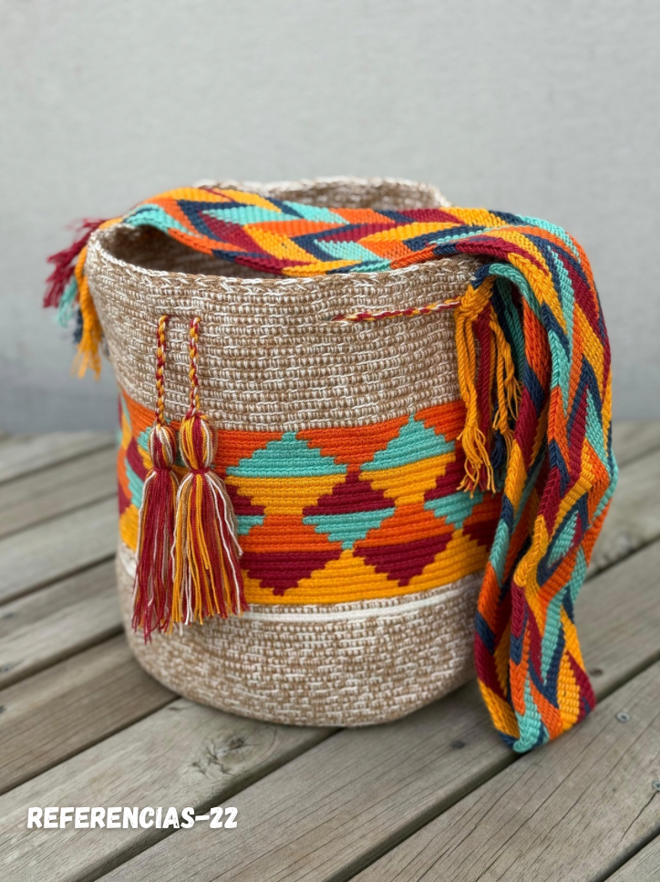 Mochilas GRANDE Matizadas💫 (31x28)