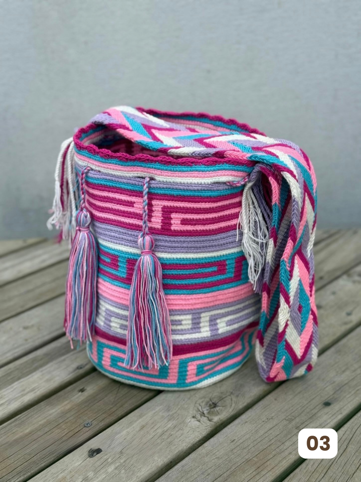 Mochila GRANDE Tonos Rosa🌹💞(31x28)