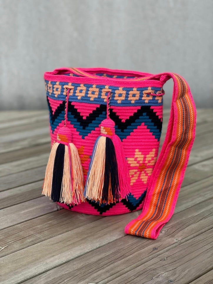 Mochila GRANDE Colección PREMIUM (33x28)