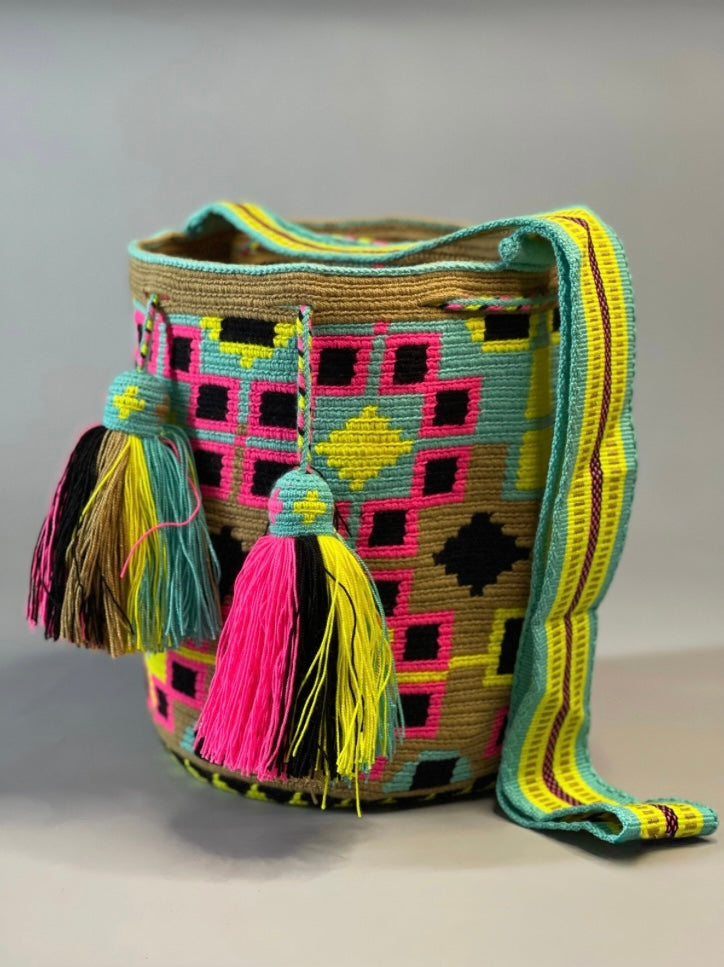 Mochila GRANDE Colección PREMIUM (33x28)