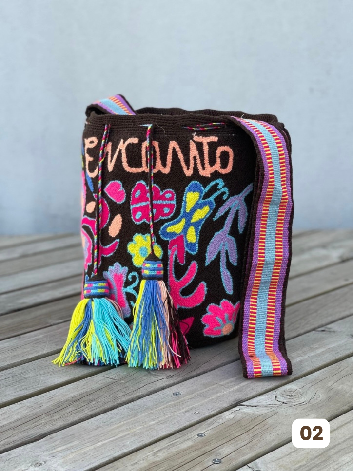 Mochila Tapizada PREMIUM (33x30Cm)🎨✨