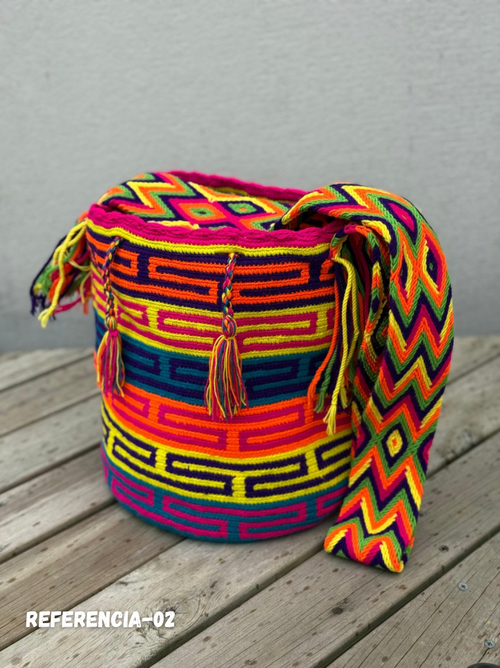 Mochila GRANDE Fiesta Tropical🌴 (31x28)