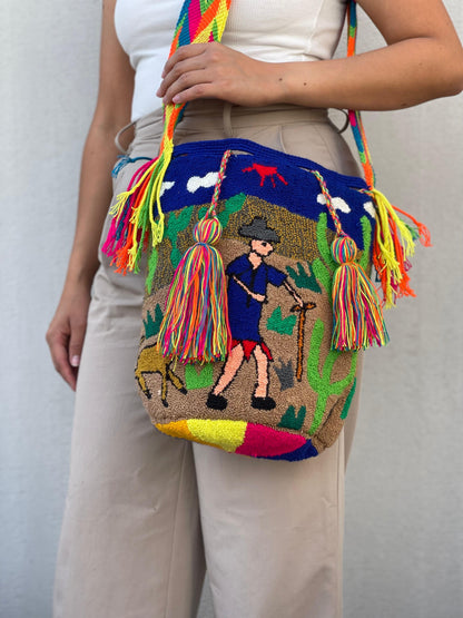 Mochila GRANDE Tapizada (31x28)🦜