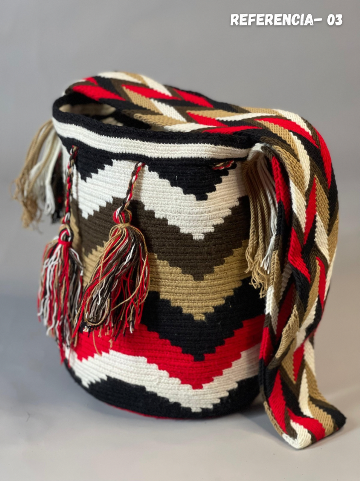 Mochila GRANDE Edición Exclusiva ⭐️ (31x28)