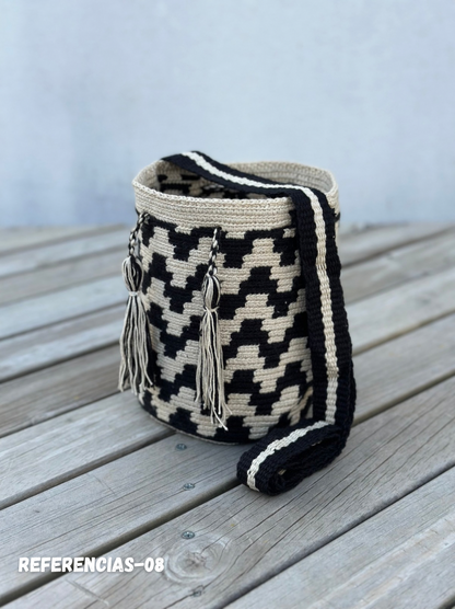 Mochila MEDIANA Exclusiva ⭐️(21x18)