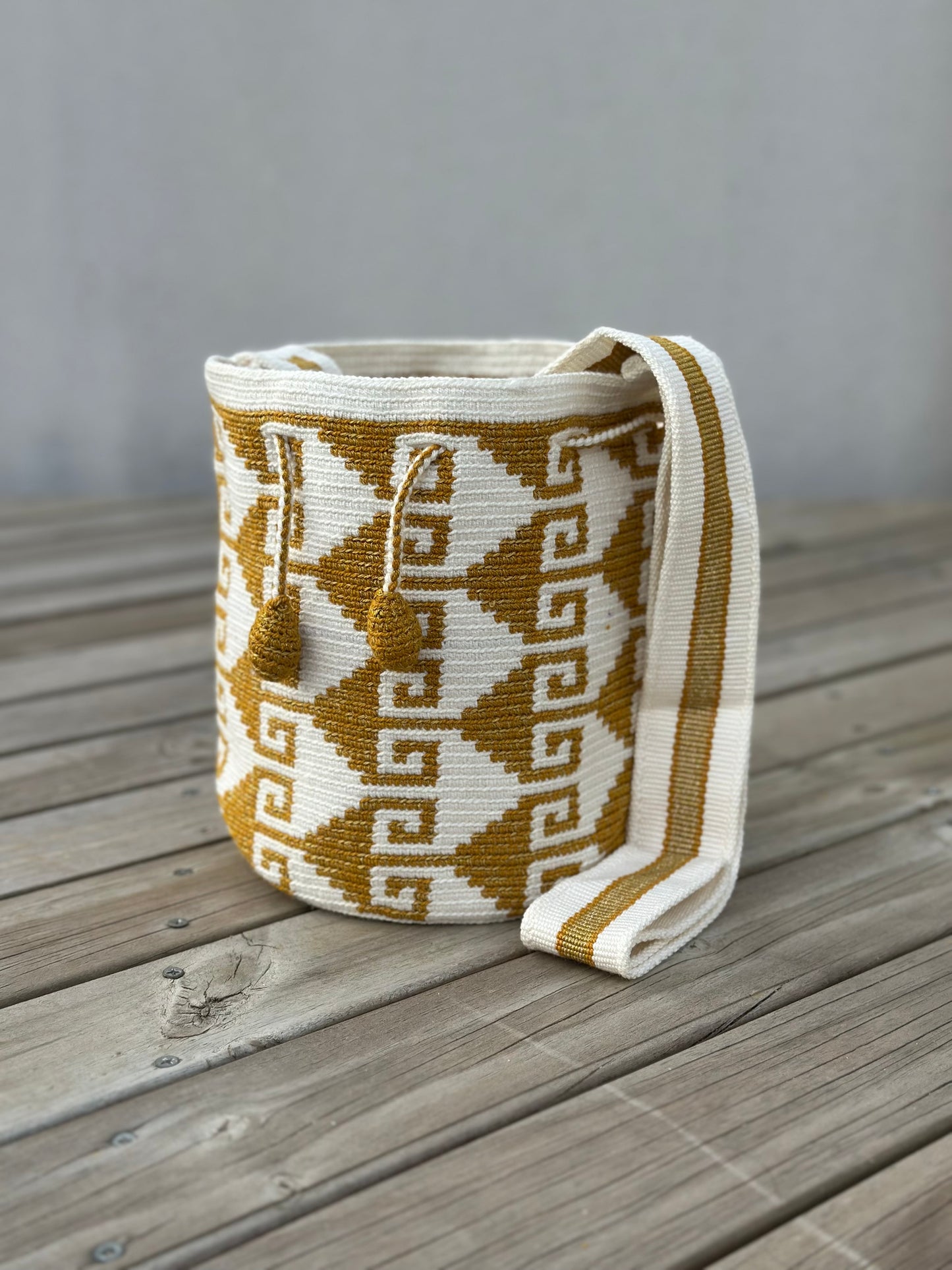 MEDIANA PREMIUM Detalles en SEDA⭐️✨ (22x20)