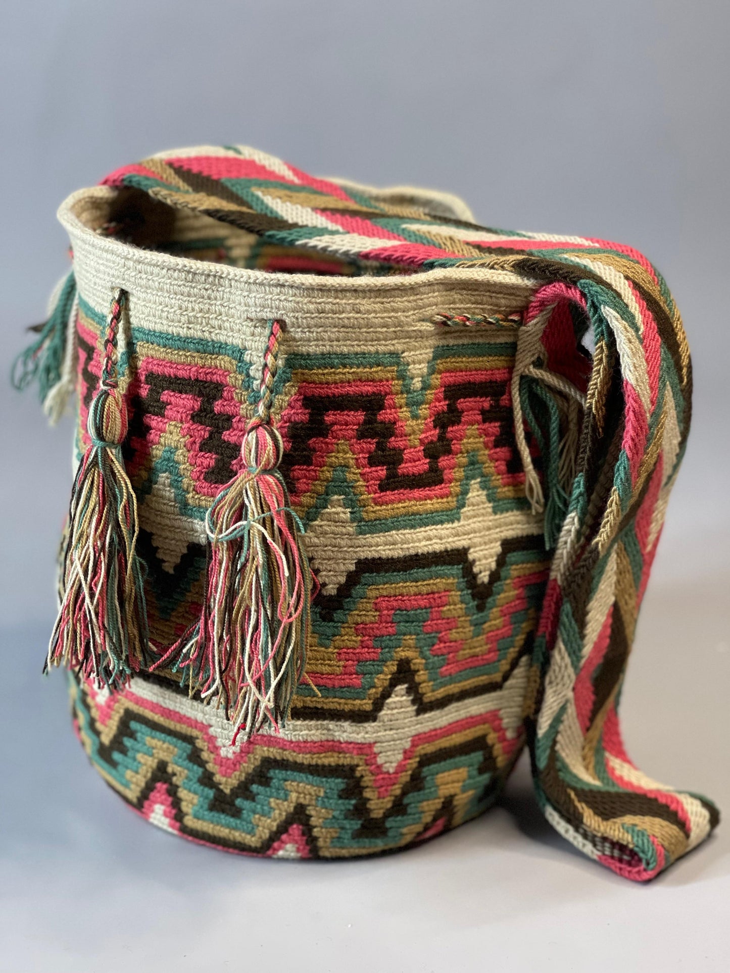 Mochila GRANDE Tonos Guayaba (31x28)