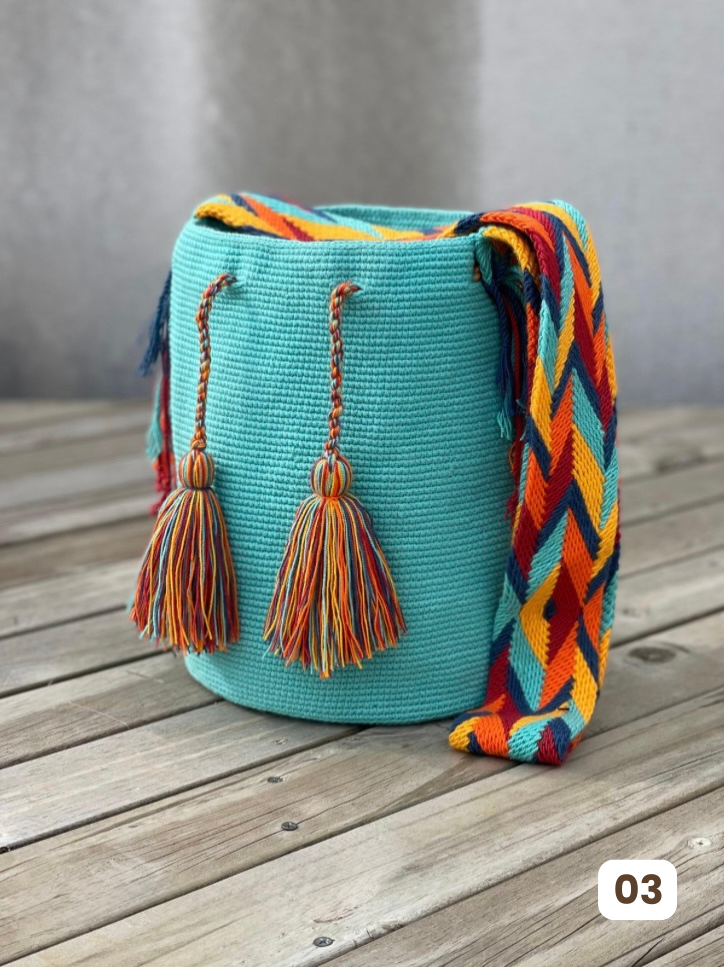 Mochila GRANDE Tonos Pastel ⭐️(31x28)
