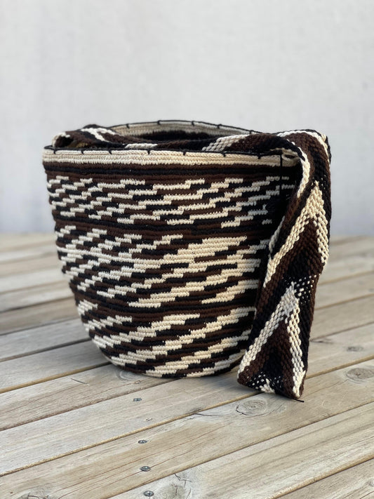 Mochila GRANDE tipo Arhuaca ⭐️🐑(30x28)