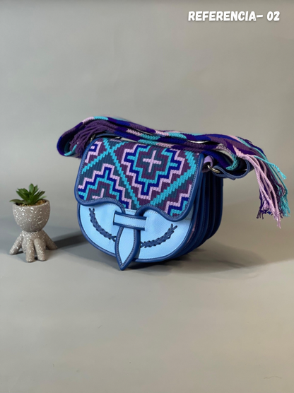 ⭐️ 👜CARRIEL WAYUU    (21x26cm)😍