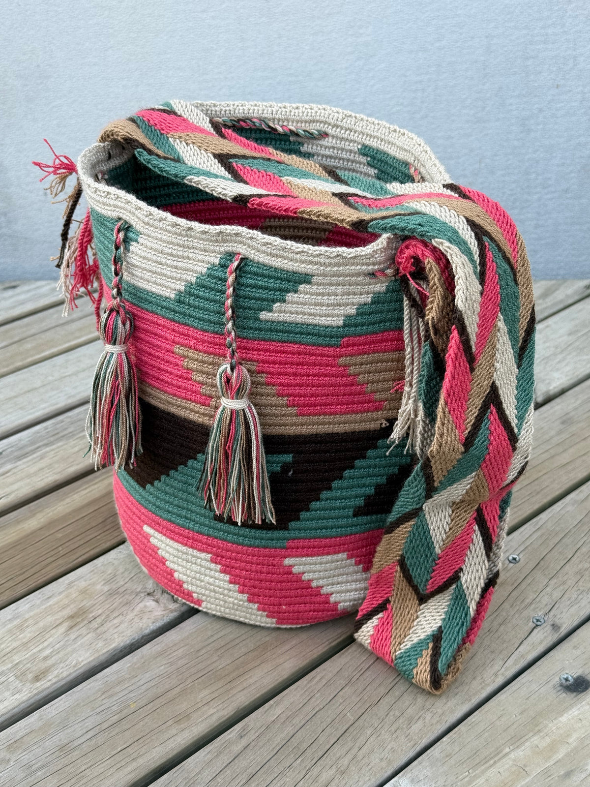 Mochila GRANDE Tonos Guayaba (31x28)