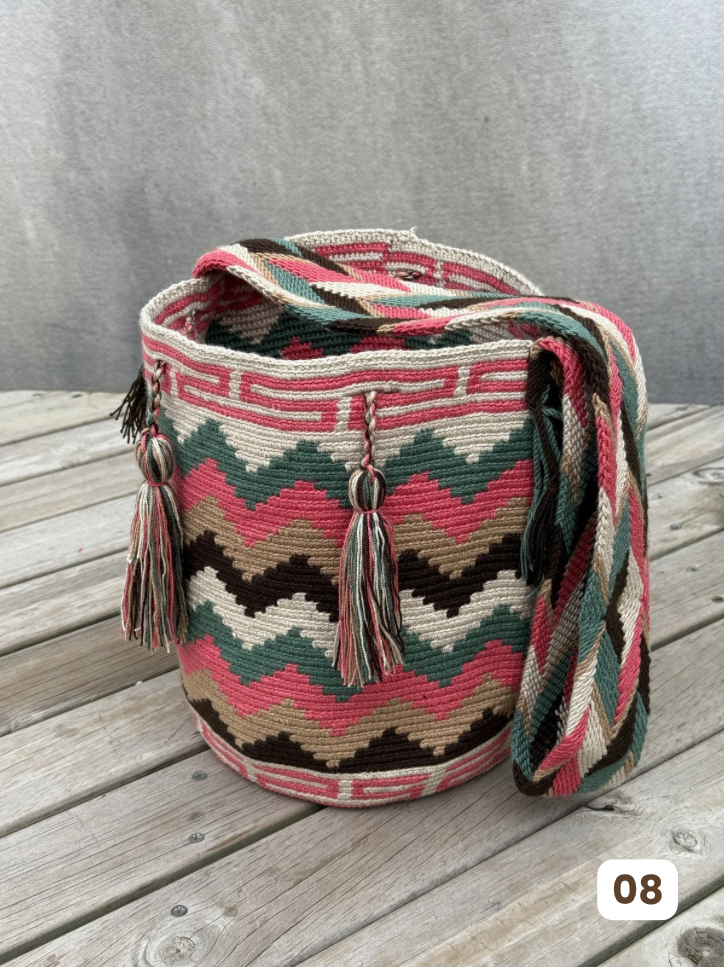 Mochila GRANDE Tonos Guayaba (31x28)