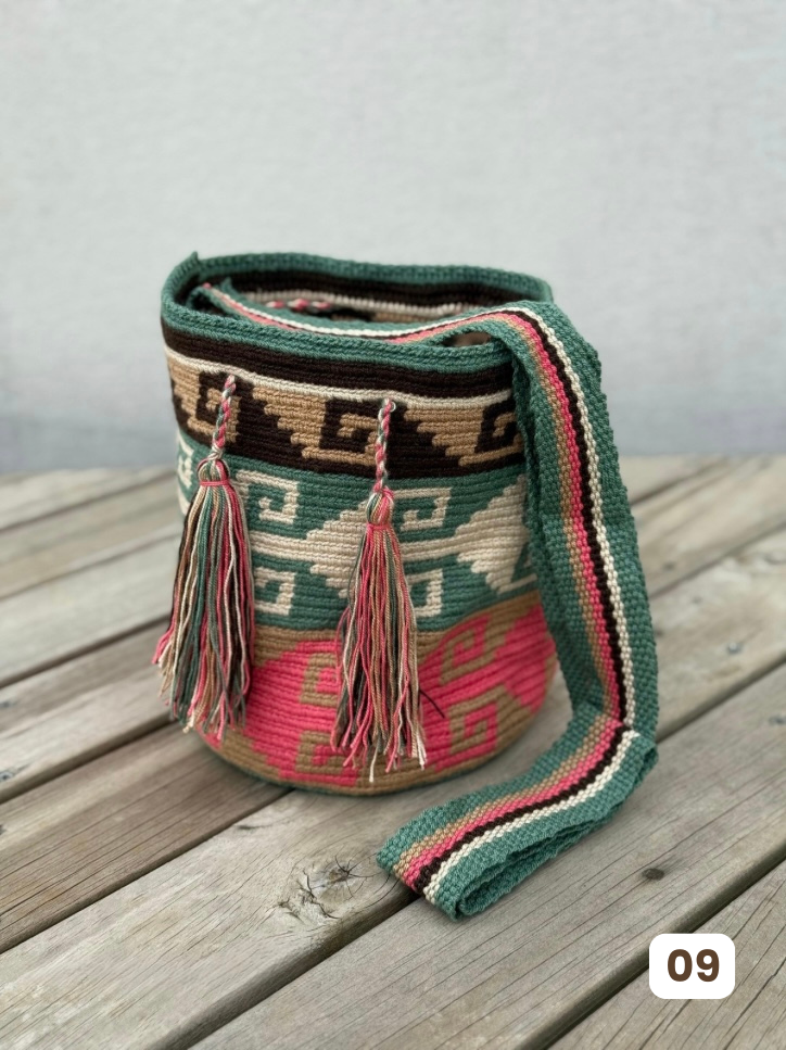 Mochila MEDIANA Exclusiva ⭐️(21x18)
