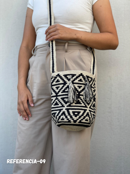 Mochila MEDIANA Exclusiva ⭐️(21x18)