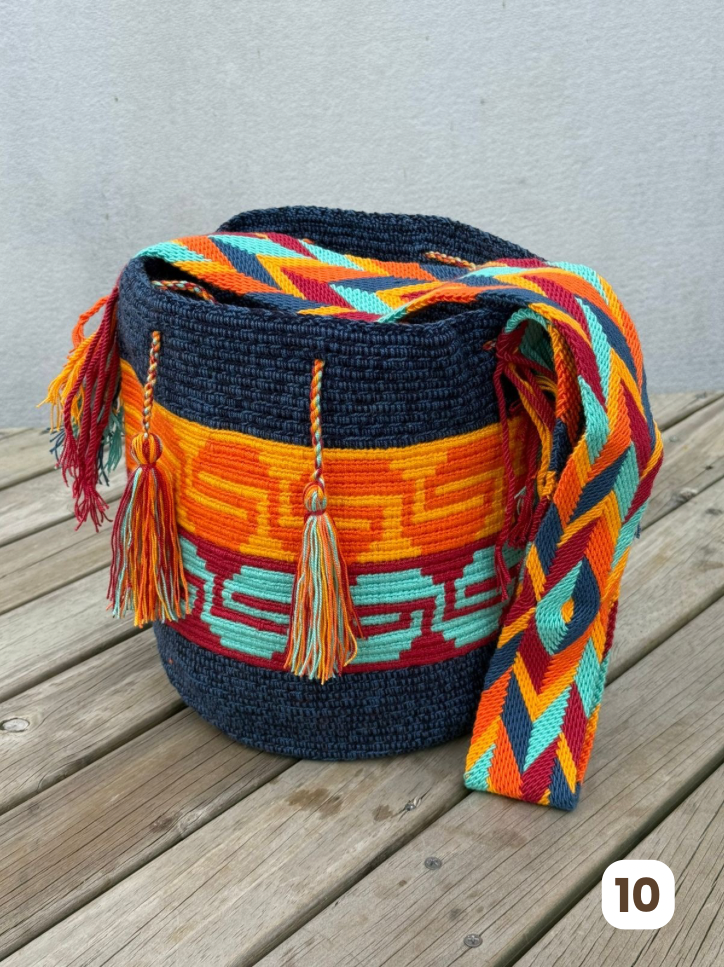 Mochilas GRANDE Matizadas💫 (31x28)