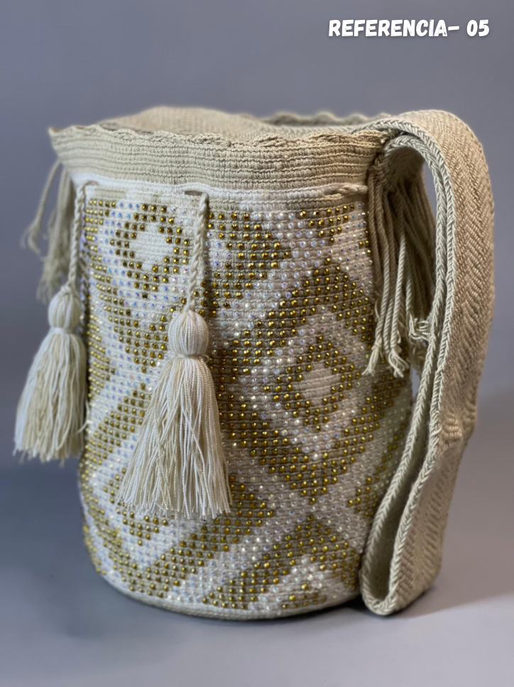 Mochila GRANDE Perlada💫(31x28)
