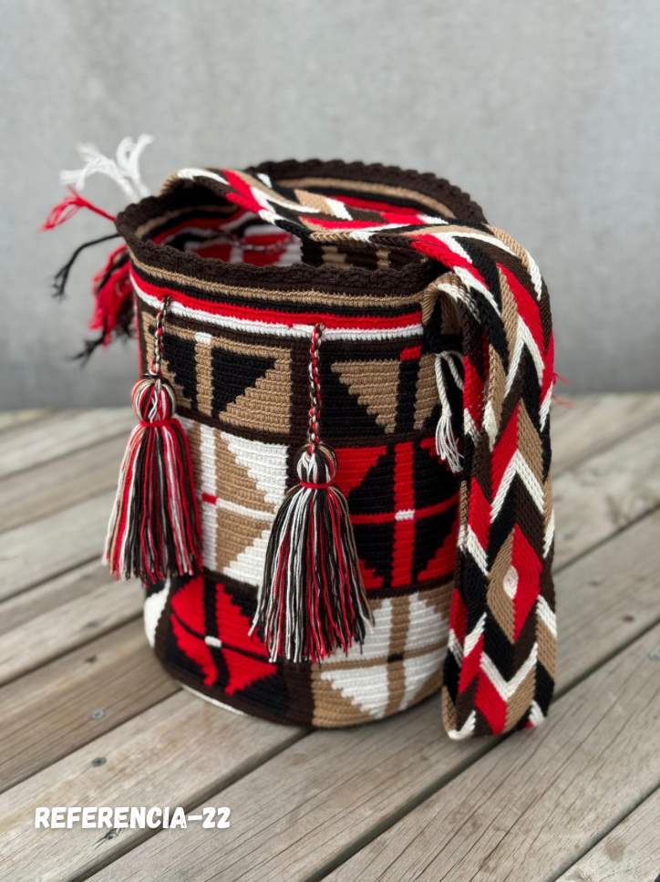 Mochila GRANDE Tonos Tierra🌤️ (31x28)