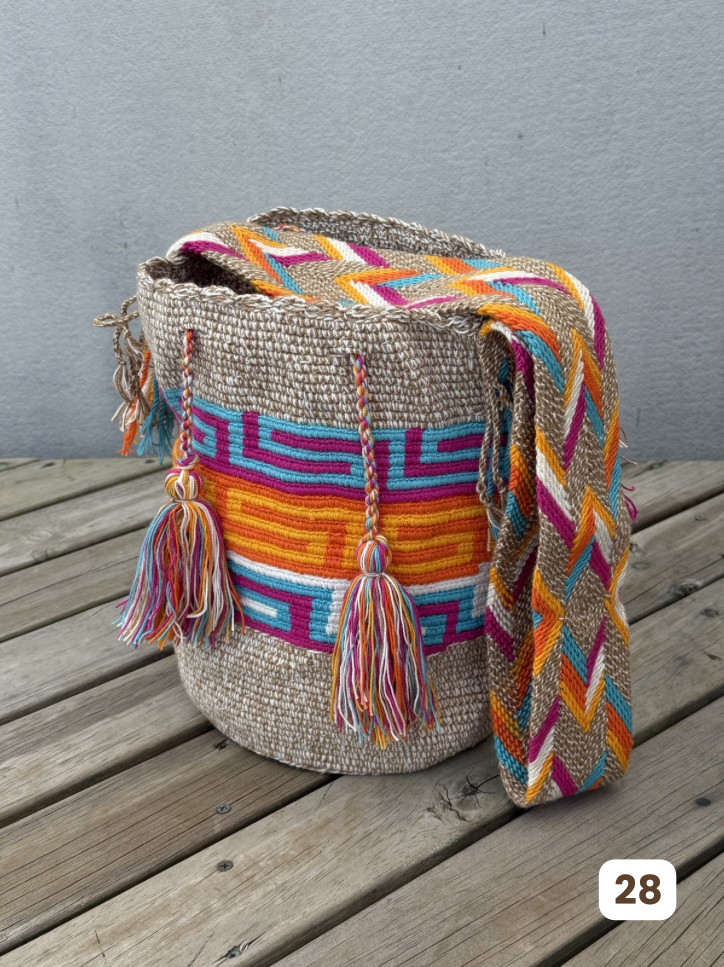 Mochilas GRANDE Matizadas💫 (31x28)