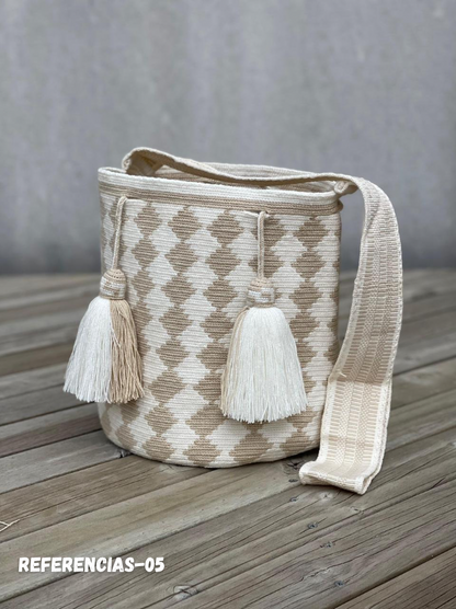 Mochila GRANDE Colección PREMIUM 😍⭐️(33x28)