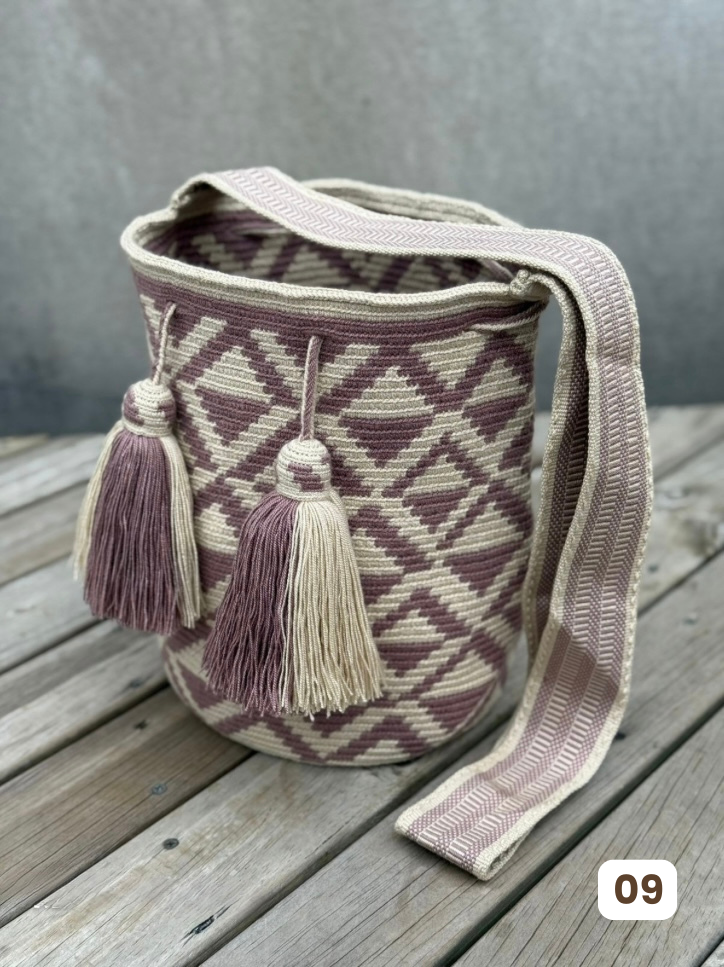 ✨Mochila Gran Reserva de Colección 🏛️🐦‍🔥(32x29 cm)