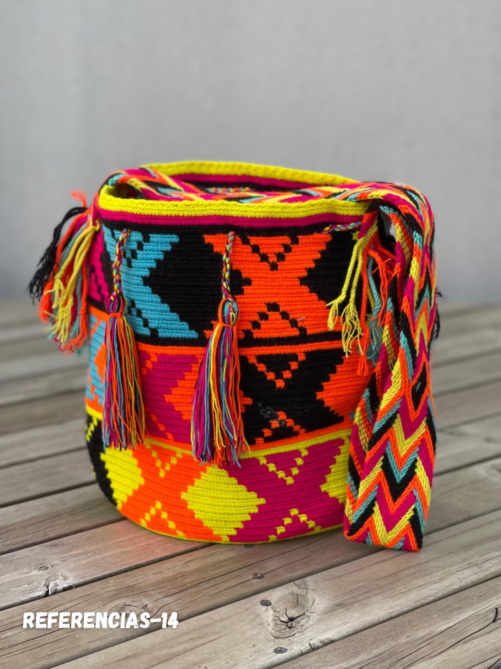 Mochila GRANDE Fiesta Tropical🌴 (31x28)