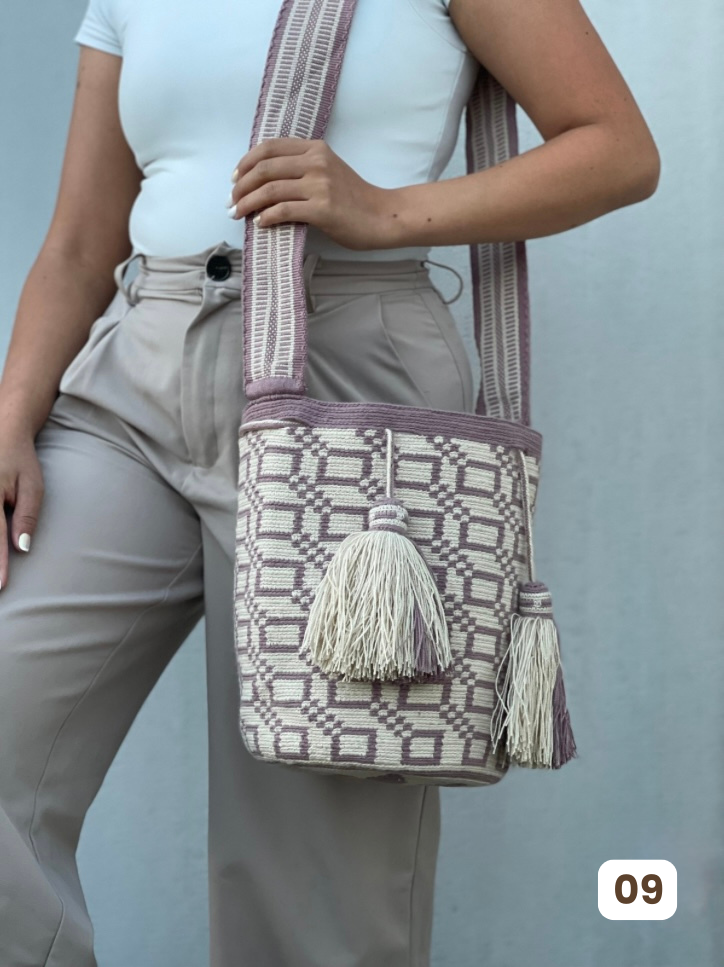 Mochila GRANDE DE COLECCIÓN ⭐️(33x29)