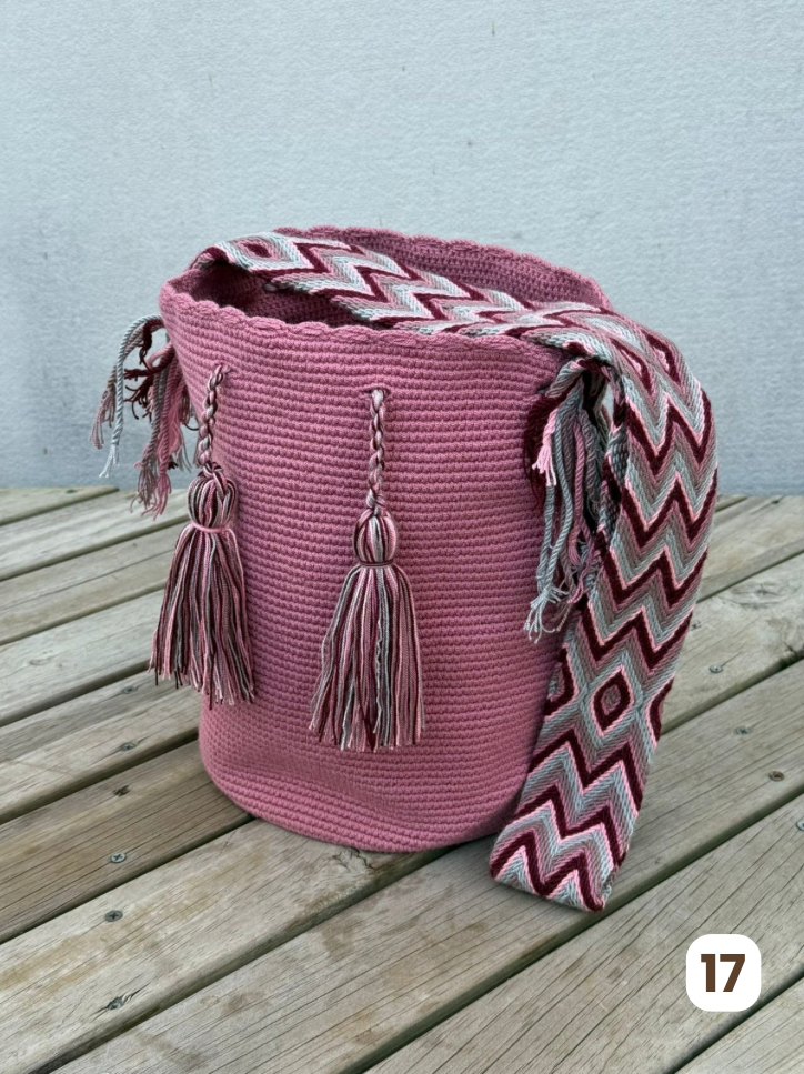 Mochila GRANDE Tonos Pastel ⭐️(31x28)