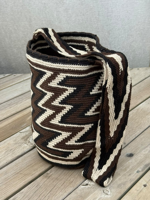 Mochila GRANDE tipo Arhuaca (30x28)