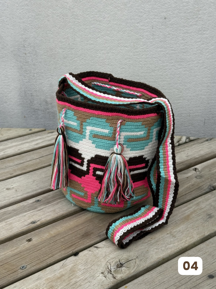 Mochila MEDIANA Tonos Pastel (22x18)⭐️