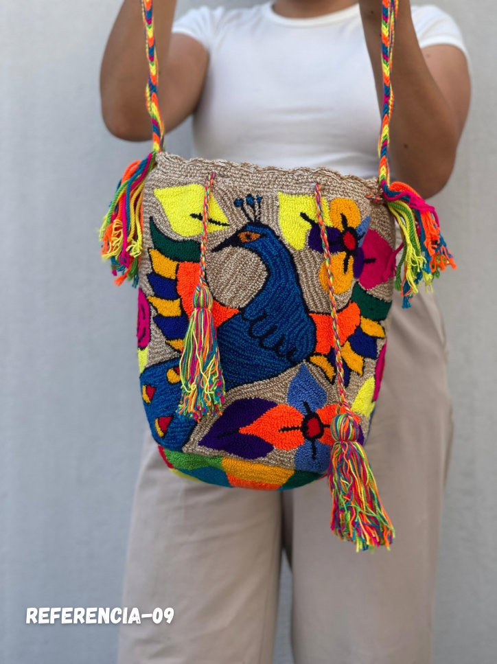 Mochila GRANDE Tapizada (31x28)🦜