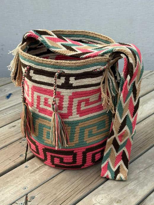 Mochila GRANDE Tonos Guayaba (31x28)